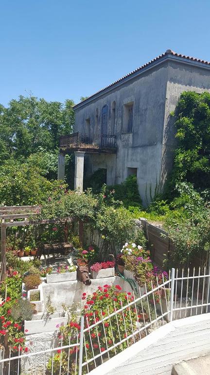 Erofili Apartments Souda Luaran gambar