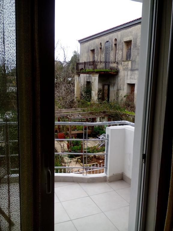 Erofili Apartments Souda Luaran gambar