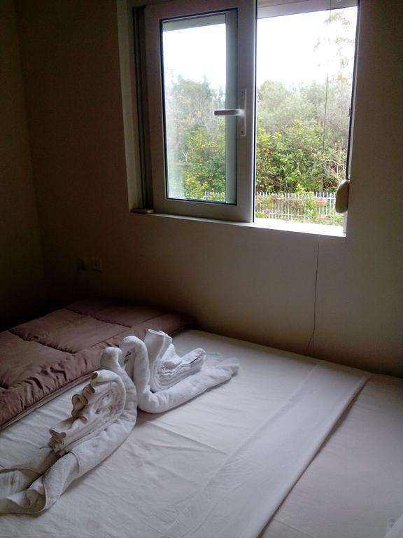 Erofili Apartments Souda Luaran gambar