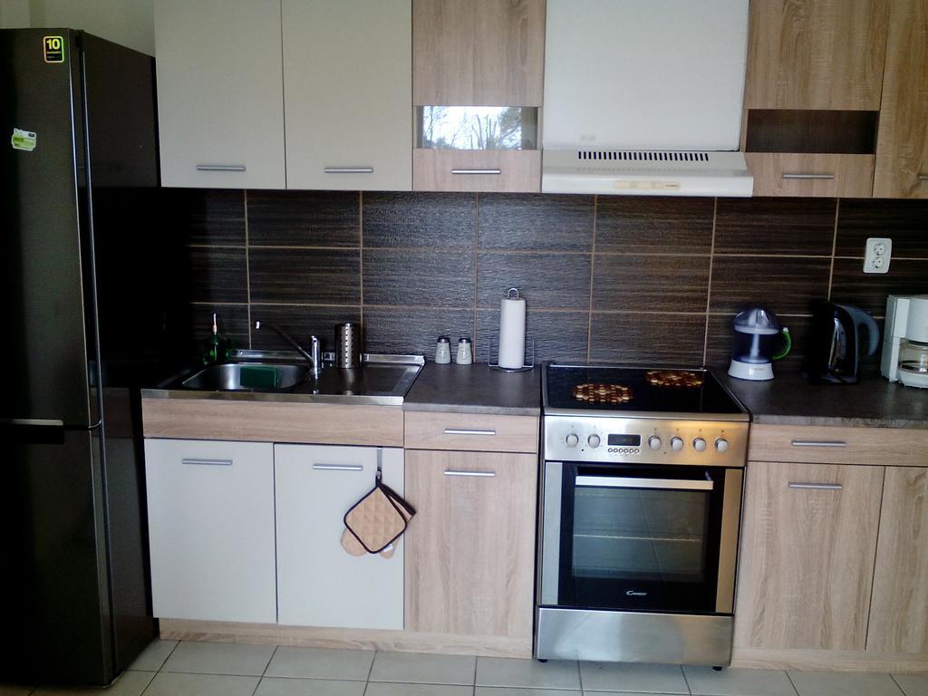 Erofili Apartments Souda Luaran gambar