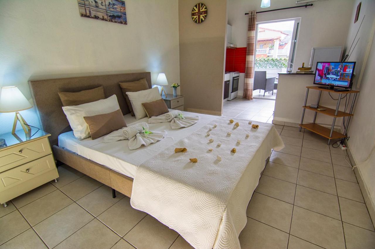 Erofili Apartments Souda Luaran gambar